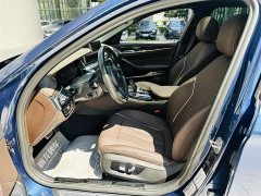 BMW 5 Series facelift 525Li M Sports Package - фото 11