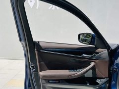 BMW 5 Series facelift 525Li M Sports Package - фото 19