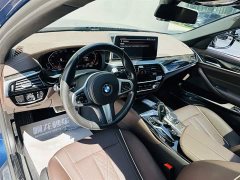 BMW 5 Series facelift 525Li M Sports Package - фото 9