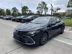 Toyota Camry 2021 2.5G Deluxe Edition - фото 1