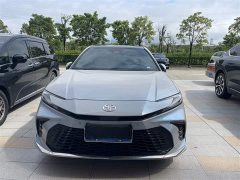 Toyota Camry Dual Engine 2.0HXS Sports Plus Edition - фото 2