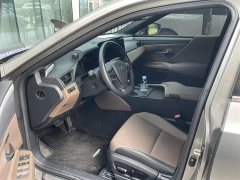 Lexus ES 200 Premium Edition - фото 6