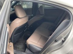 Lexus ES 200 Premium Edition - фото 7