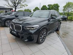 BMW X5 (Imported) xDrive30i M Sports Package - фото 1