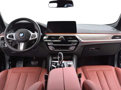BMW 5 Series Facelift II 530Li M Sport Package - фото 10