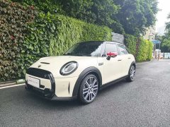 MINI 2.0T COOPER S Artist Five-Door Edition - фото 1