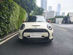 MINI 2.0T COOPER S Artist Five-Door Edition - фото 2