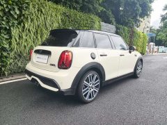 MINI 2.0T COOPER S Artist Five-Door Edition - фото 5