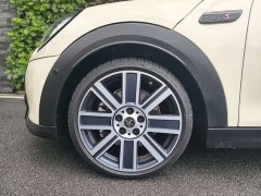 MINI 2.0T COOPER S Artist Five-Door Edition - фото 6