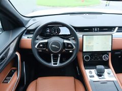 Jaguar F-PACE P250 R-Dynamic SE - фото 14