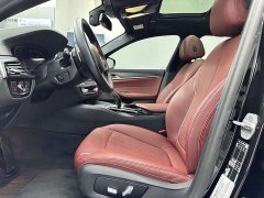 BMW 5 Series 530Li Leading M Sports Package - фото 10