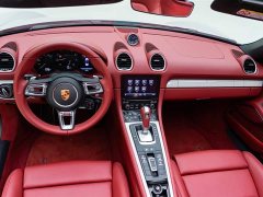 Porsche 718 2022 Spyder 2.0T - фото 12