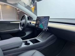 Tesla Model Y long-range all-wheel drive version - фото 19