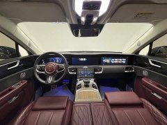 Hongqi E-HS9 660km flag collar version four seats - фото 10