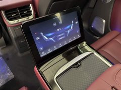 Hongqi E-HS9 660km flag collar version four seats - фото 18