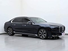 BMW 7 Series 735Li Luxury Line - фото 4