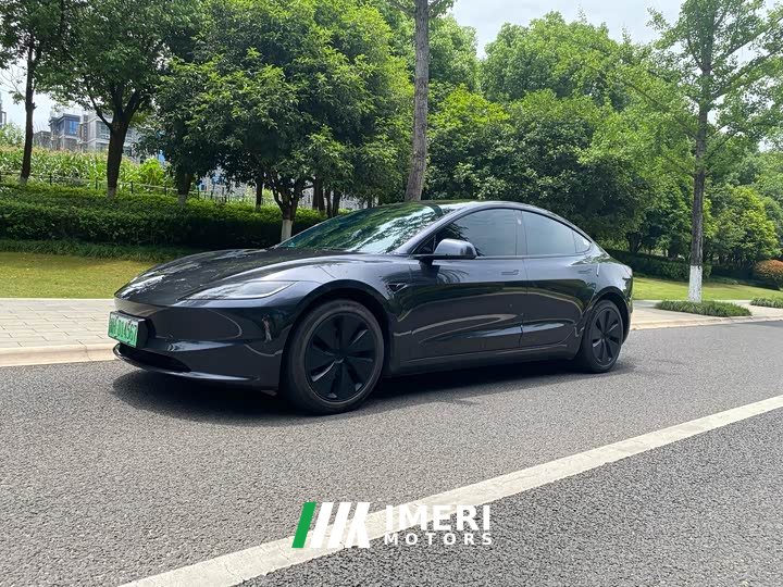Tesla Model 3 2023 rear-wheel drive version - автомобиль из Китая