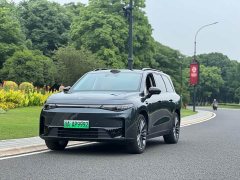 Lynk & Co Leapmoon C16 2026 pure electric 630 lidar version 6 seats - фото 1