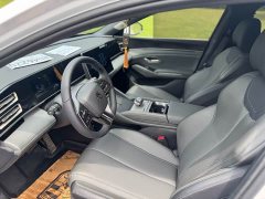 BYD Qin L DM-i 120KM Leading Edition - фото 9
