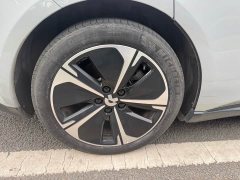 NIO ET5T 75kWh Touring - фото 15