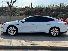 Geely Galaxy E8 665km rear starship long voyage version - фото 4