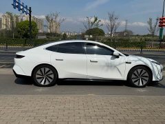 Geely Galaxy E8 665km rear starship long voyage version - фото 8