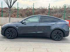 Tesla Model Y rear-wheel drive version - фото 3