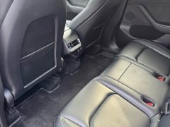 Tesla Model Y rear-wheel drive version - фото 9