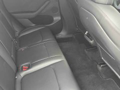 Tesla Model Y long-range all-wheel drive version 3D7 - фото 14