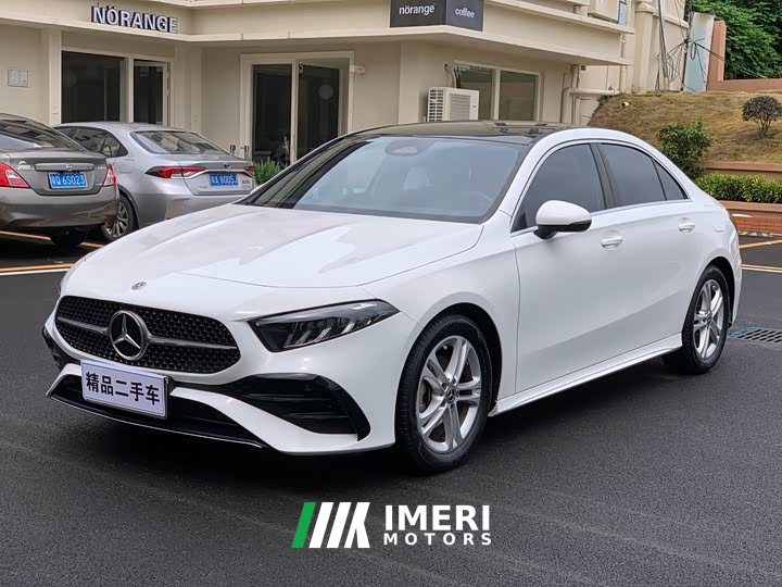 Mercedes-Benz A-Class 2023 A 180 L - автомобиль из Китая