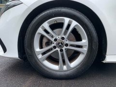 Mercedes-Benz A-Class 2023 A 180 L - фото 9