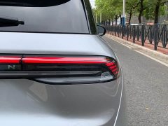 Lynk & Co Adventurer 1.5T two-wheel drive exclusive hybrid version - фото 12