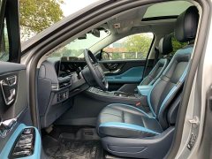 Lynk & Co Adventurer 1.5T two-wheel drive exclusive hybrid version - фото 14