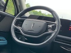 Lynk & Co Adventurer 1.5T two-wheel drive exclusive hybrid version - фото 20