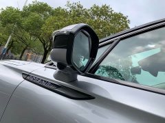 Lynk & Co Adventurer 1.5T two-wheel drive exclusive hybrid version - фото 9