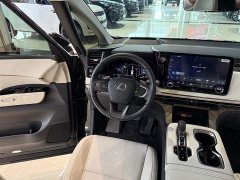 Lexus LM 2025 500h six-seater premium version - фото 17