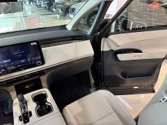Lexus LM 2025 500h six-seater premium version - фото 18