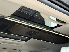 Lexus LM 2025 500h six-seater premium version - фото 8