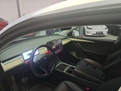 Tesla Model Y long-range all-wheel drive version - фото 8