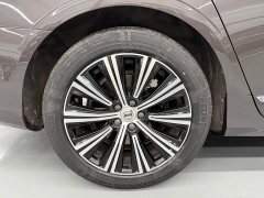 Volvo S90 B5 Zhiyuan Luxury Edition - фото 12