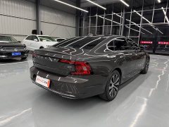 Volvo S90 B5 Zhiyuan Luxury Edition - фото 16