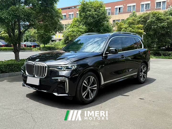 BMW X7 2020 xDrive40i Exclusive M Sports Package - автомобиль из Китая