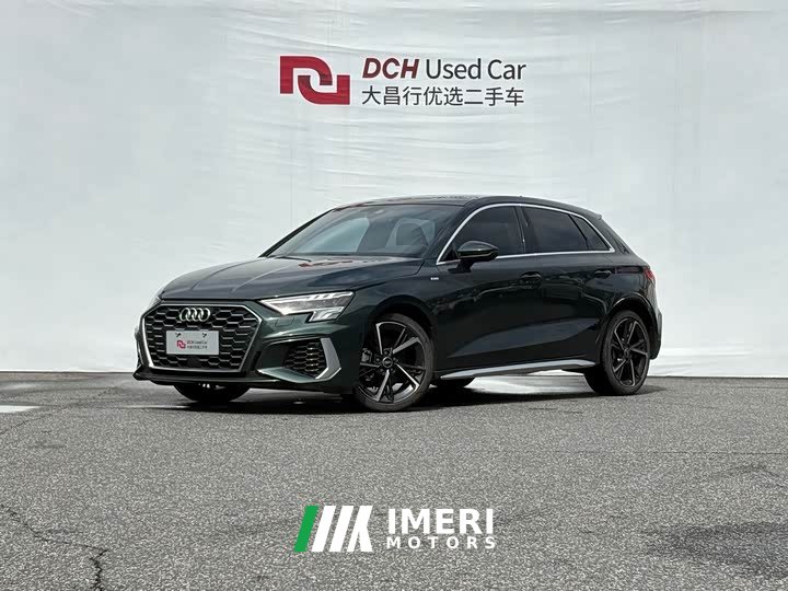 Audi A3 2022 Sportback 35 TFSI stylish and sporty - автомобиль из Китая