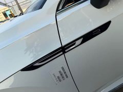 FAW-Volkswagen CC 380TSI eye-catching version - фото 7