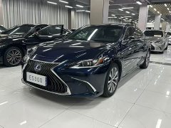 Lexus ES 2020 300h Excellence Edition National V - фото 1