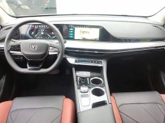 Lynk & Co EADO 2023 Enjoy Edition PLUS Blue Whale NE 1.4T GDI DCT Premium Edition - фото 12