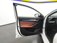 Lynk & Co EADO 2023 Enjoy Edition PLUS Blue Whale NE 1.4T GDI DCT Premium Edition - фото 7