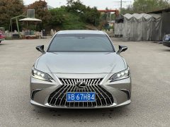 Lexus ES 2022 300h Silver Lining Edition - фото 2