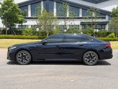 BMW 5 Series 530Li M Sport Luxury Package - фото 6