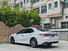 Toyota Camry 2.5G Deluxe Edition - фото 4